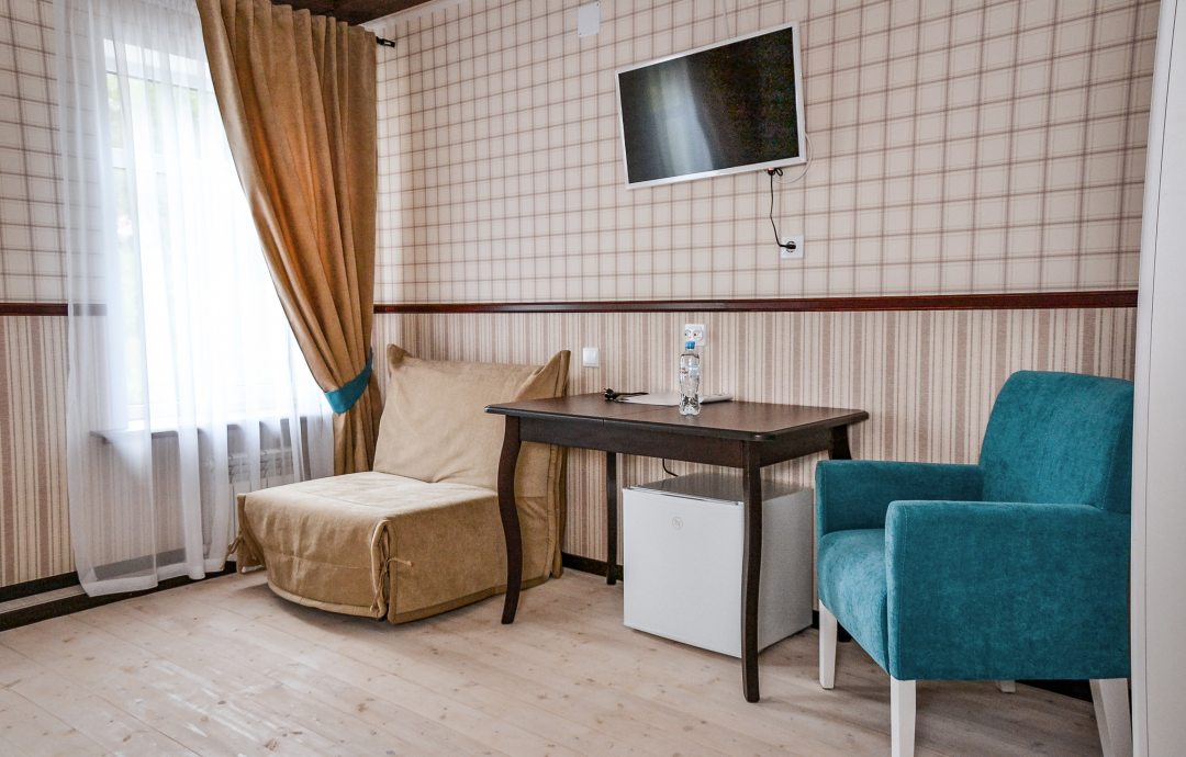 Двухместный (Стандартный номер с двухспальной кроватью и удобствами в номере) гостиницы Русский причал, Тотьма