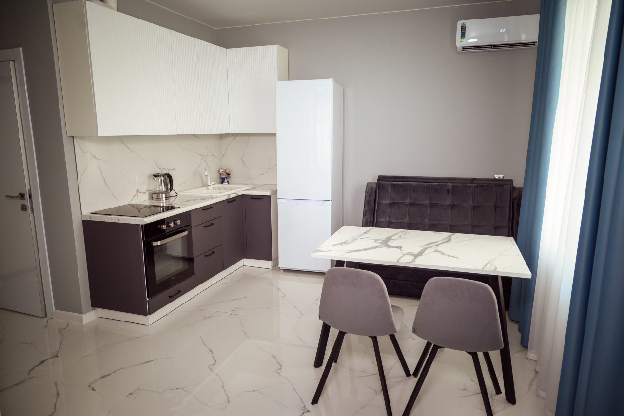 Апартаменты (Апартаменты 4-местные с Кухней Монако 8) гостевого дома Madisson Rodina, Сочи
