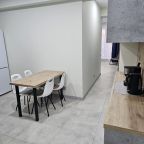 Апартаменты (Апартаменты с кухней корпус Монако 102 5-местные 2-комнатные), Гостевой дом Madisson Rodina