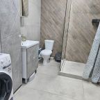 Апартаменты (Апартаменты с кухней корпус Монако 102 5-местные 2-комнатные), Гостевой дом Madisson Rodina