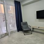 Апартаменты (Апартаменты с кухней корпус Монако 102 5-местные 2-комнатные), Гостевой дом Madisson Rodina