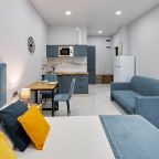 Апартаменты (Апартаменты 4-местные с Кухней Марио 10), Гостевой дом Madisson Rodina