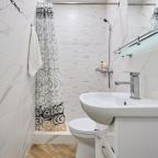 Апартаменты (Апартаменты с кухней Корпус Монако 11  4-местные 2-комнатные), Гостевой дом Madisson Rodina
