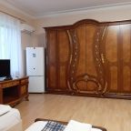Студио (Пяти-шестиместный номер-студио с кухней), Гостиница Green