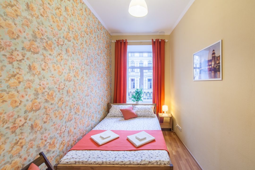Двухместный (Двухместный номер с 1 двуспальной кроватью и общей ванной комнатой) гостевого дома Viktorio, Санкт-Петербург
