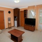 Люкс (С видом на море 4), Отель Малибу