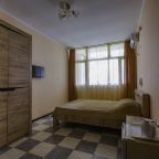 Трёхместный и более (Семейный - 2 номера), Мини-отель Утёс