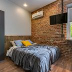 Двуспальная кровать