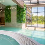 Крытый плавательный бассейн, Отель GREENGATE HOTEL&SPA