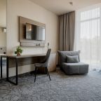 Полулюкс (С балконом), Отель GREENGATE HOTEL&SPA