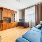 Апартаменты (ApartLux ул Большая Дорогомиловская 7/2), ApartLux Киевская д. 7