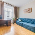 Апартаменты (ApartLux ул Большая Дорогомиловская 7/2), ApartLux Киевская д. 7