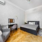 двухспальная кровать