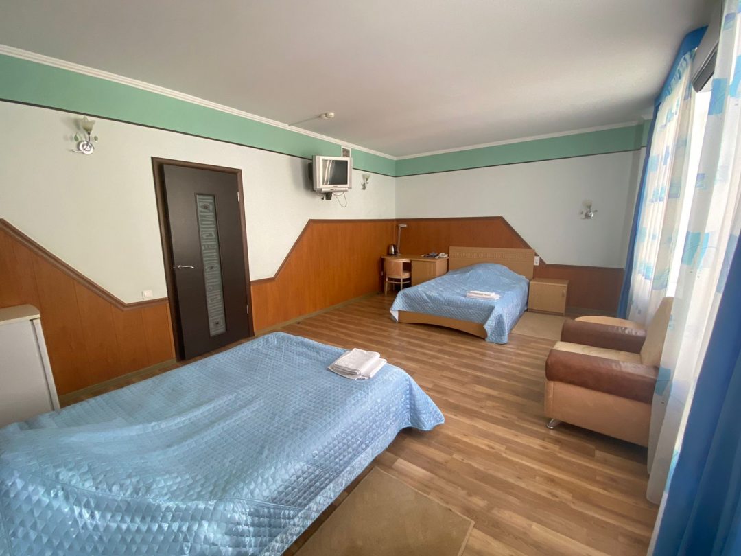 Двухместный (Двухместный стандарт с 2 раздельными кроватями) отеля 7 Небо, Астрахань