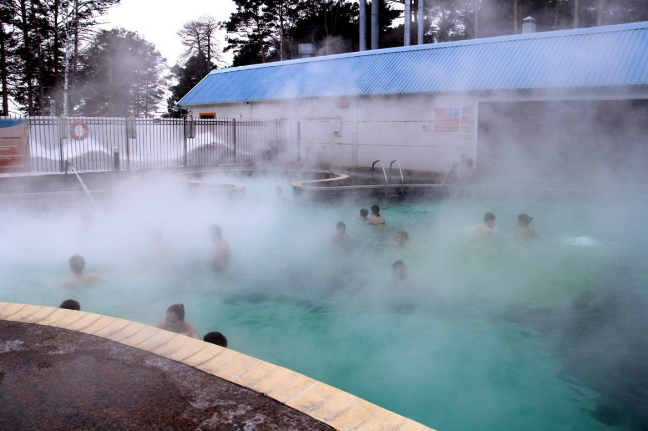 Открытый плавательный бассейн, Гостиница Тюмень на Туристской