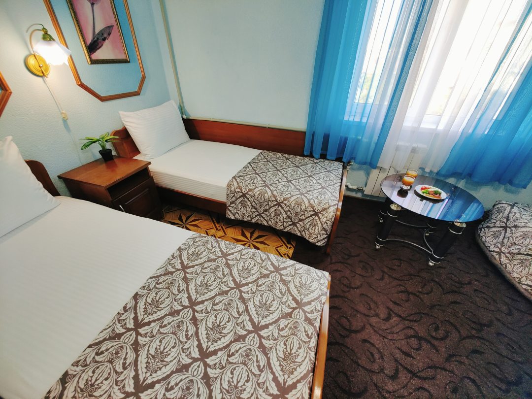 Двухместный (2-х местный стандарт) отеля морской бриз, Анапа