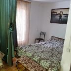 Трехместный (Семейный номер с балконом,с телевизором и видом на горы), База отдыха Архыз Сити Софийская поляна