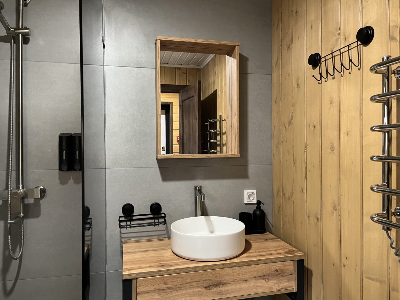 Коттедж (Домик у реки 