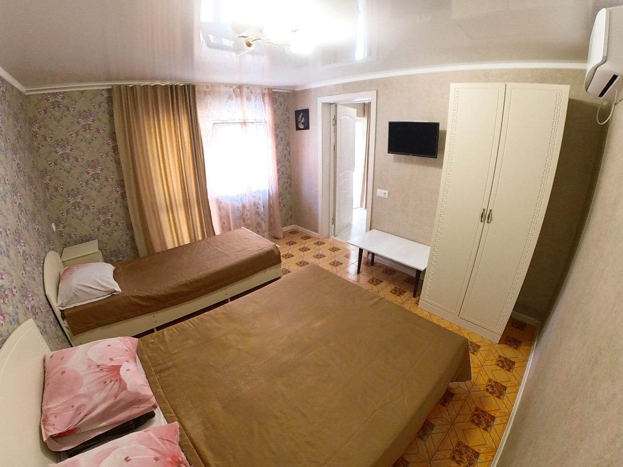 Апартаменты (Квартира Кухней 2), Гостевой дом Фета