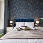 Двухместный (Комфортная студия с панорамными окнами (Синяя)), Апартаменты Pavlov на Уральской