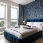 Двухместный (Комфортная студия с панорамными окнами (Синяя)), Апартаменты Pavlov на Уральской