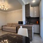 Апартаменты (Семейные с отдельной спальней 90), Апартаменты Сочипосуточно на Роз