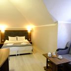 Стандарт - мансарда.