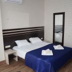 Двухместный (Комната с двуспальной кроватью king-size (2 места)), Гостевой дом GurGur