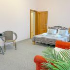 Апартаменты (Sunny Svetlogorsk 6), Апартаменты Сан Сити Апартментс 6 с двумя спальнями