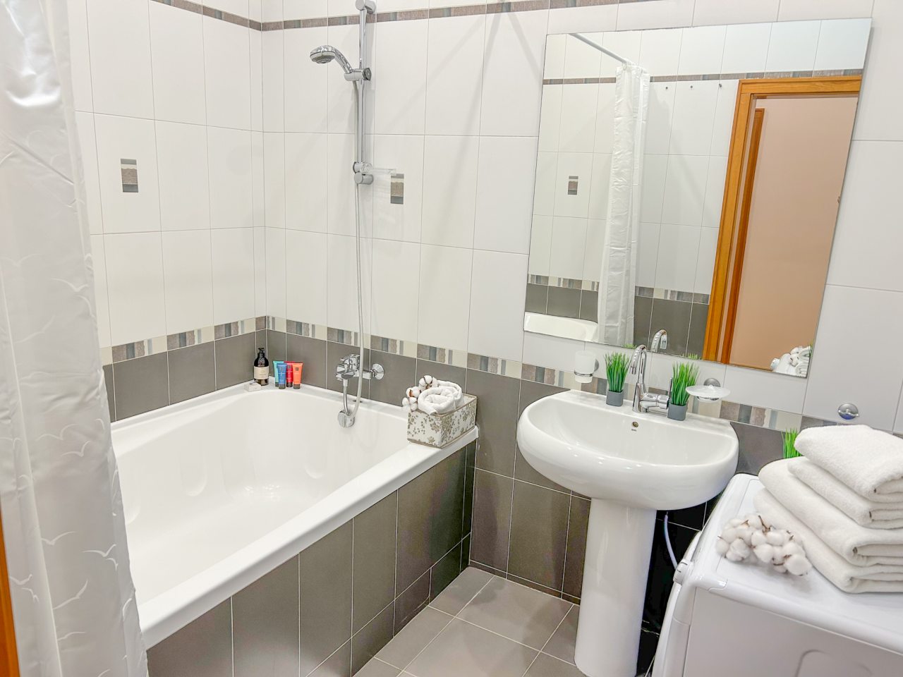 Апартаменты (Sunny Svetlogorsk 6), Апартаменты Сан Сити Апартментс 6 с двумя спальнями