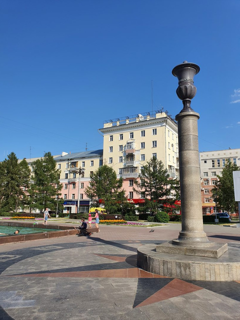 Апартаменты Просторные апартаменты в центре у ЦУМа, Барнаул