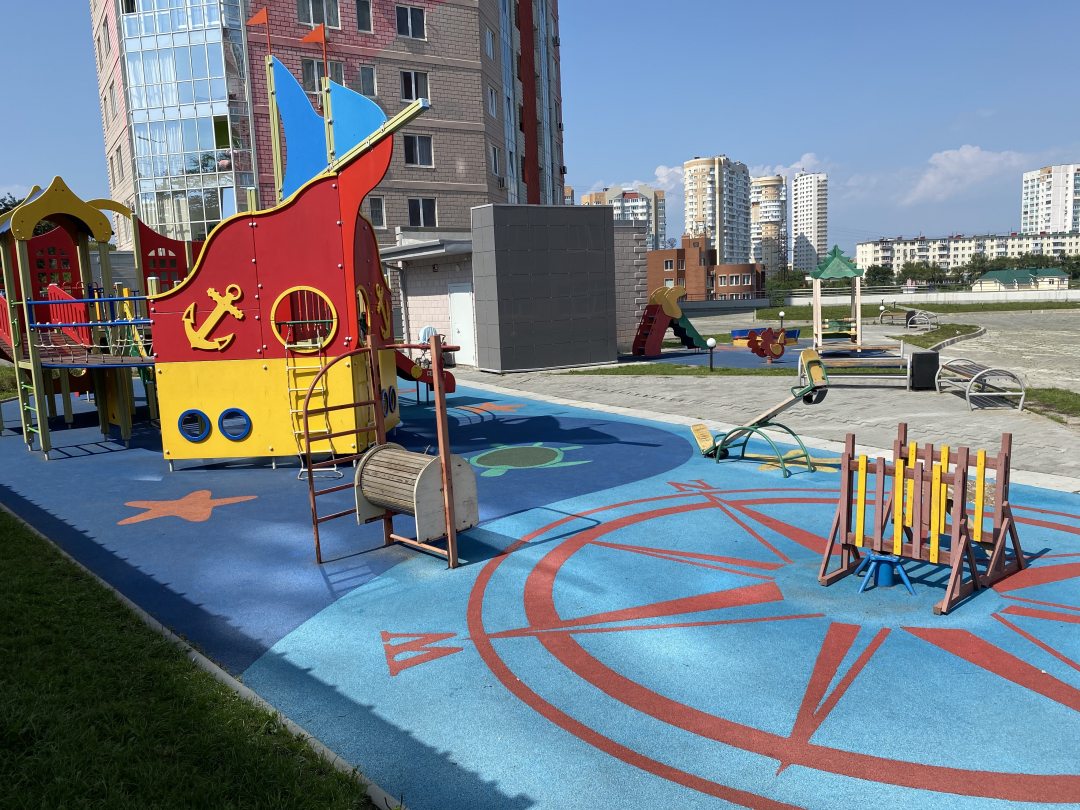 Детская площадка, Хостел Хостелы Рус - Владивосток