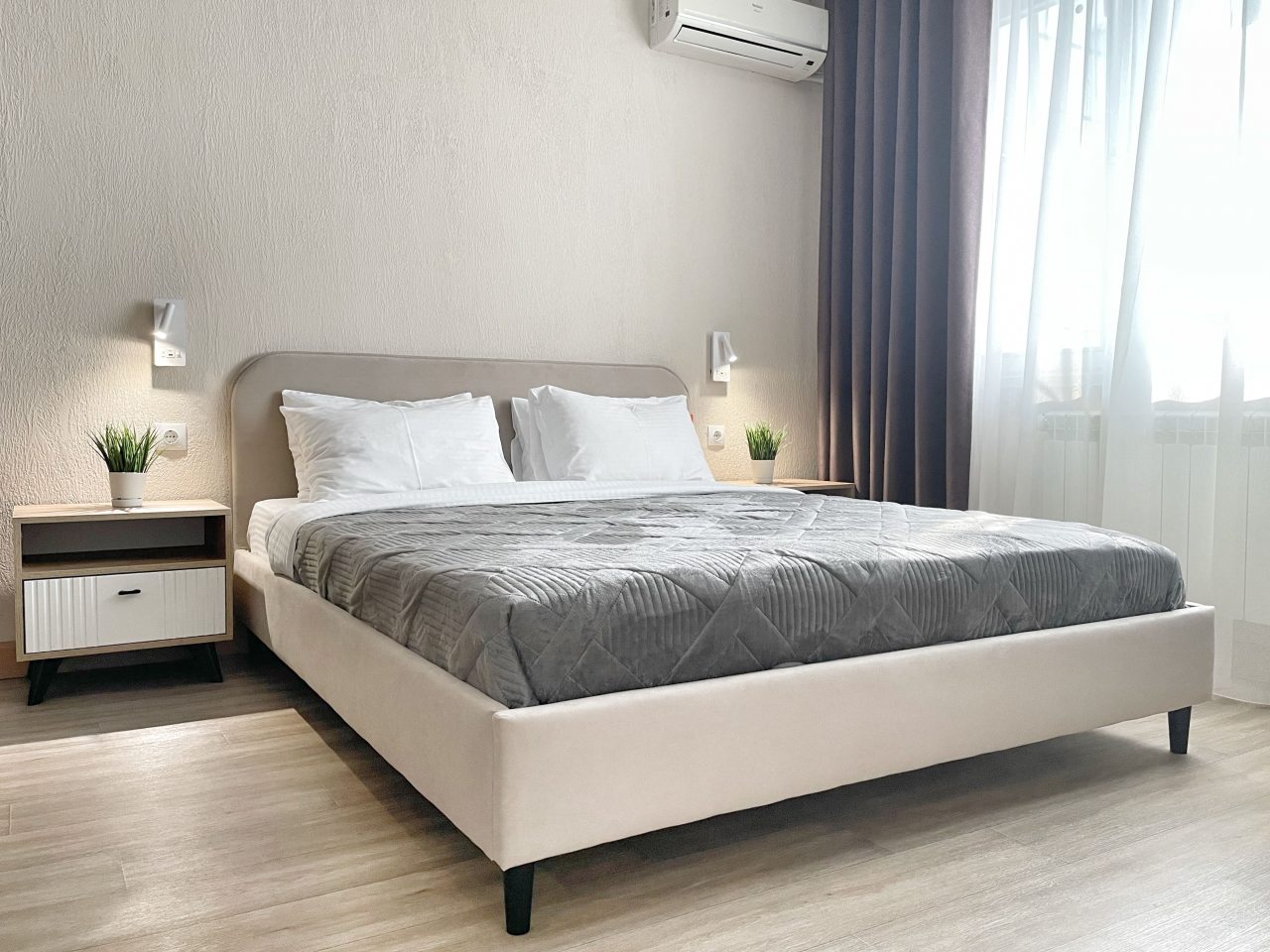 Апартаменты (КвартАп на Московском 122А), Апартаменты КвартАп на Московском 122А