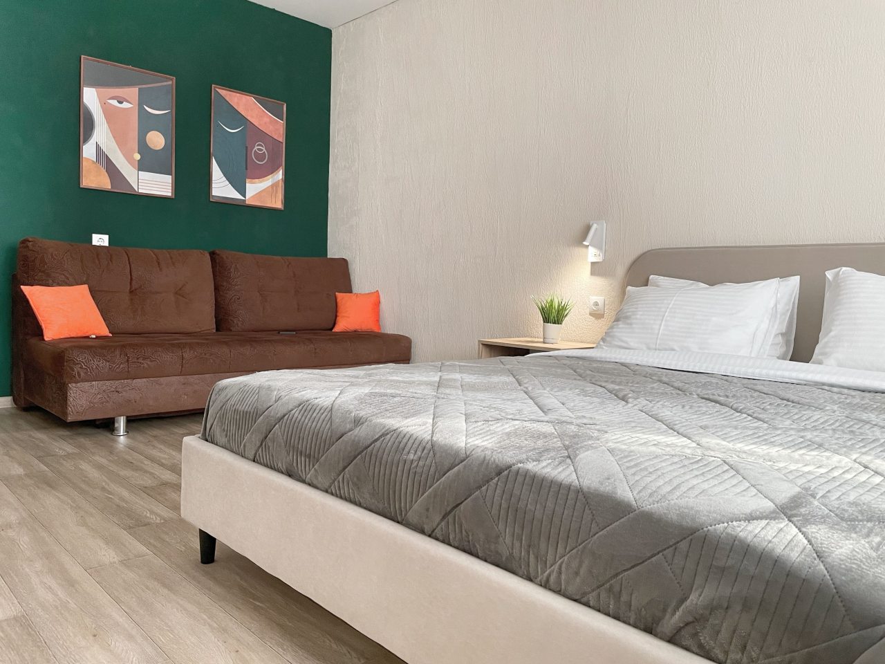 Апартаменты (КвартАп на Московском 122А), Апартаменты КвартАп на Московском 122А