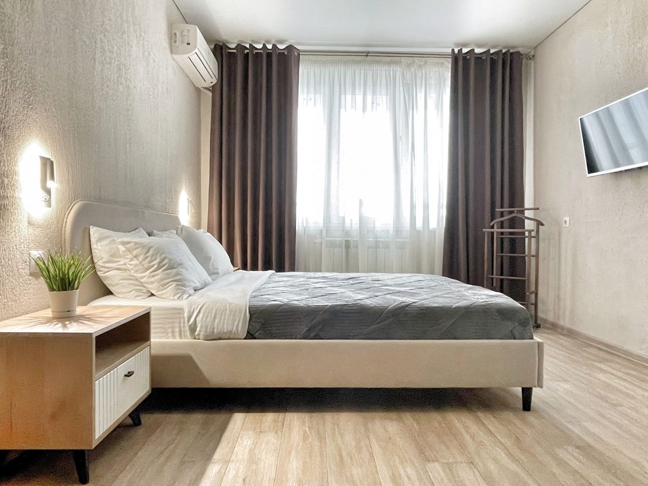 Апартаменты (КвартАп на Московском 122А), Апартаменты КвартАп на Московском 122А