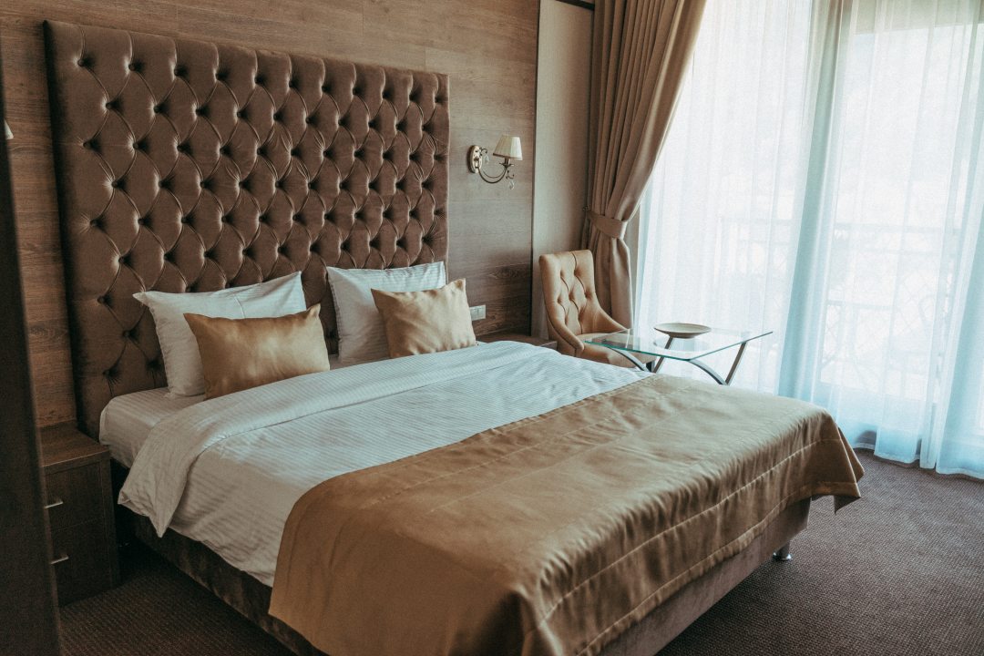 Двухместный (Двухместный номер Делюкс с 1 кроватью или 2 отдельными кроватями и балконом.) отеля Vertex, Эсто-Садок