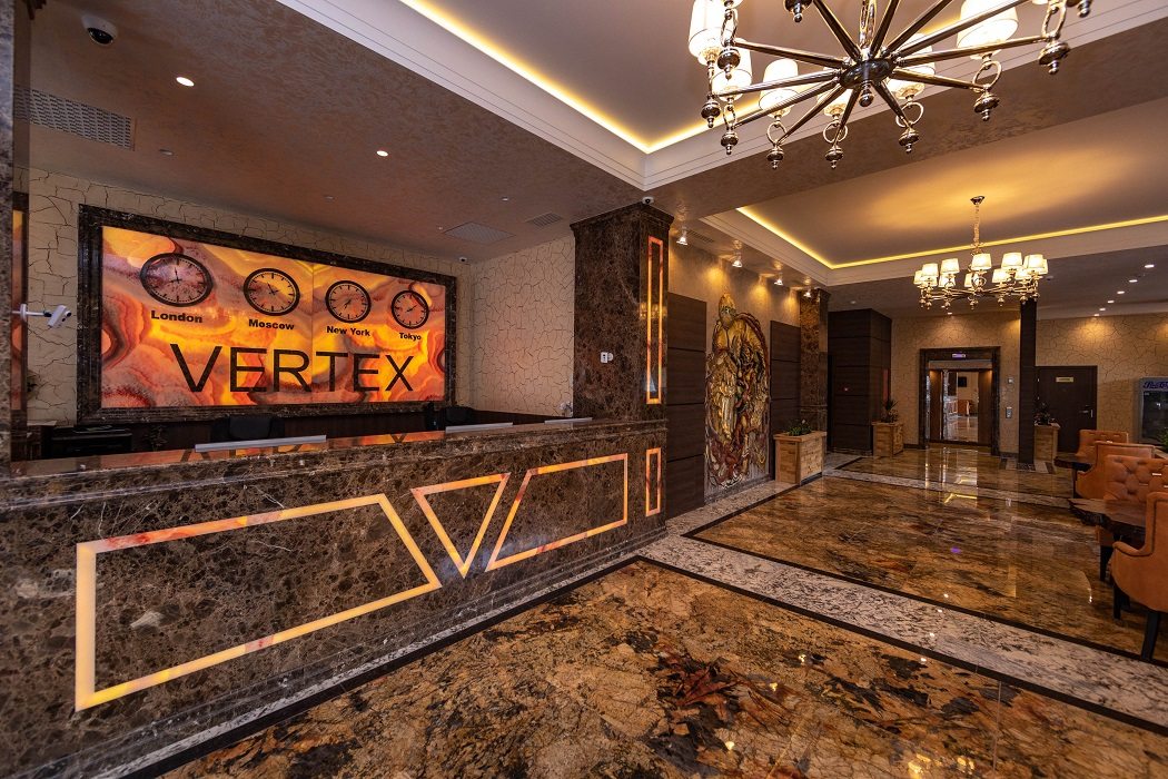 Ресепшен в отеле Vertex, Эсто-Садок. Отель Vertex