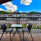 Люкс (Executive Suite с джакузи), Отель Vertex