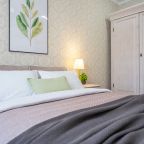 Семиместный (Пять Звезд Большая Квартира), Апартаменты Пять Звезд Большая Квартира