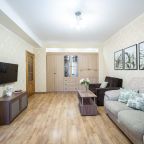 Семиместный (Пять Звезд Большая Квартира), Апартаменты Пять Звезд Большая Квартира