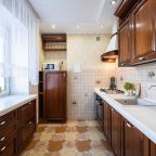 Семиместный (Пять Звезд Большая Квартира), Апартаменты Пять Звезд Большая Квартира