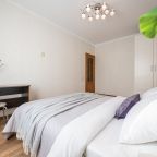 Семиместный (Пять Звезд Большая Квартира), Апартаменты Пять Звезд Большая Квартира