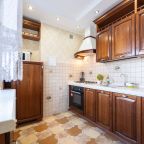 Семиместный (Пять Звезд Большая Квартира), Апартаменты Пять Звезд Большая Квартира