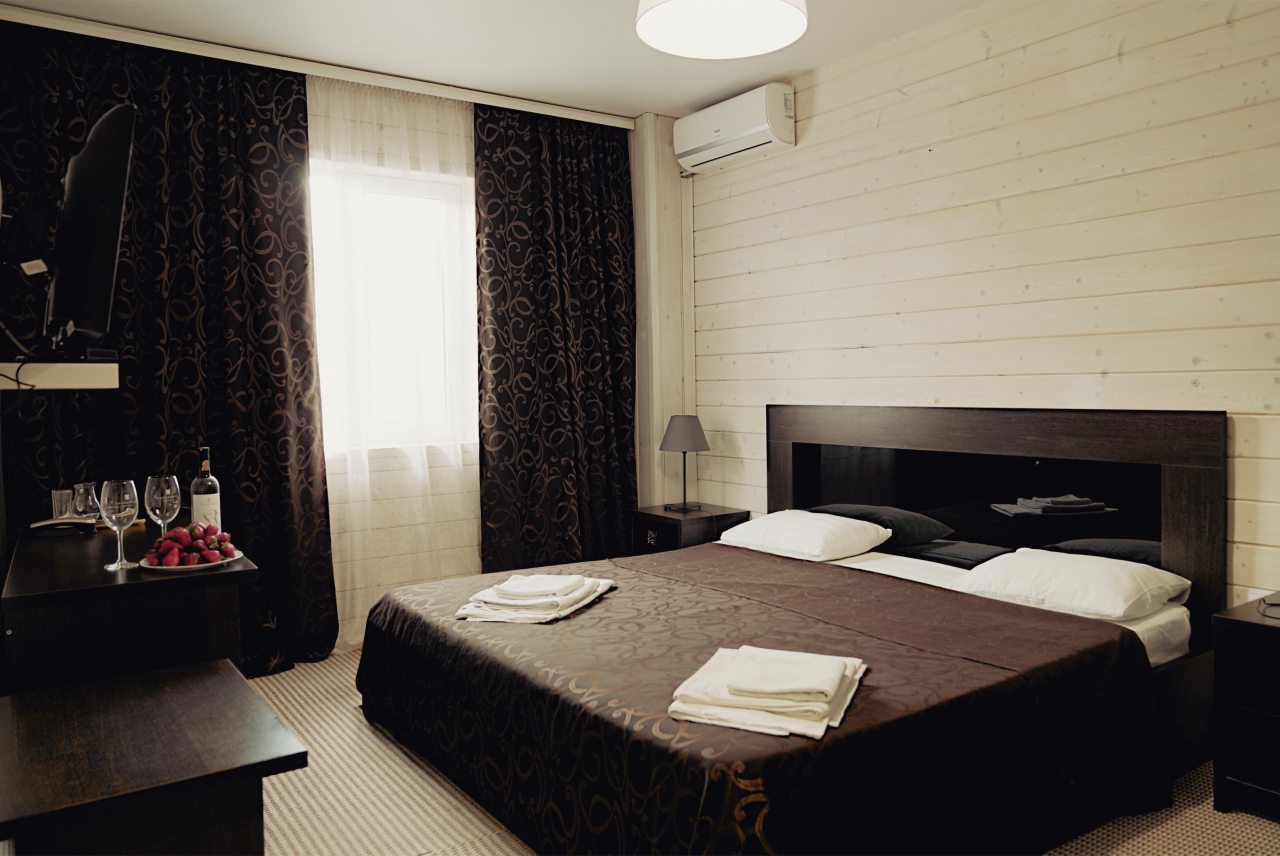 Люкс (Люкс с кроватью размера king size) отеля SunDay, Анапа