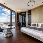 Студио (Джакузи у окна для самых смелых), Апартаменты New level city