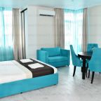 Трёхместный и более (Просторные трехместные апартаменты), Апарт-отель Малибу Апартаменты