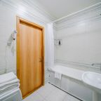 Квартира (Однокомнатная в ЖК Солнечный остров ул. 8 Марта 190 этаж 16 с отдельной спальней), Апартаменты ROOMS-EKB