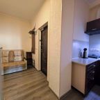 Трёхместный и более (Полуторный люкс с кухней), Апарт-отель Жуковка