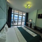 Пятиместный (Улучшенный двухкомнатный люкс), Апарт-отель Жуковка