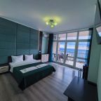 Пятиместный (Улучшенный двухкомнатный люкс), Апарт-отель Жуковка